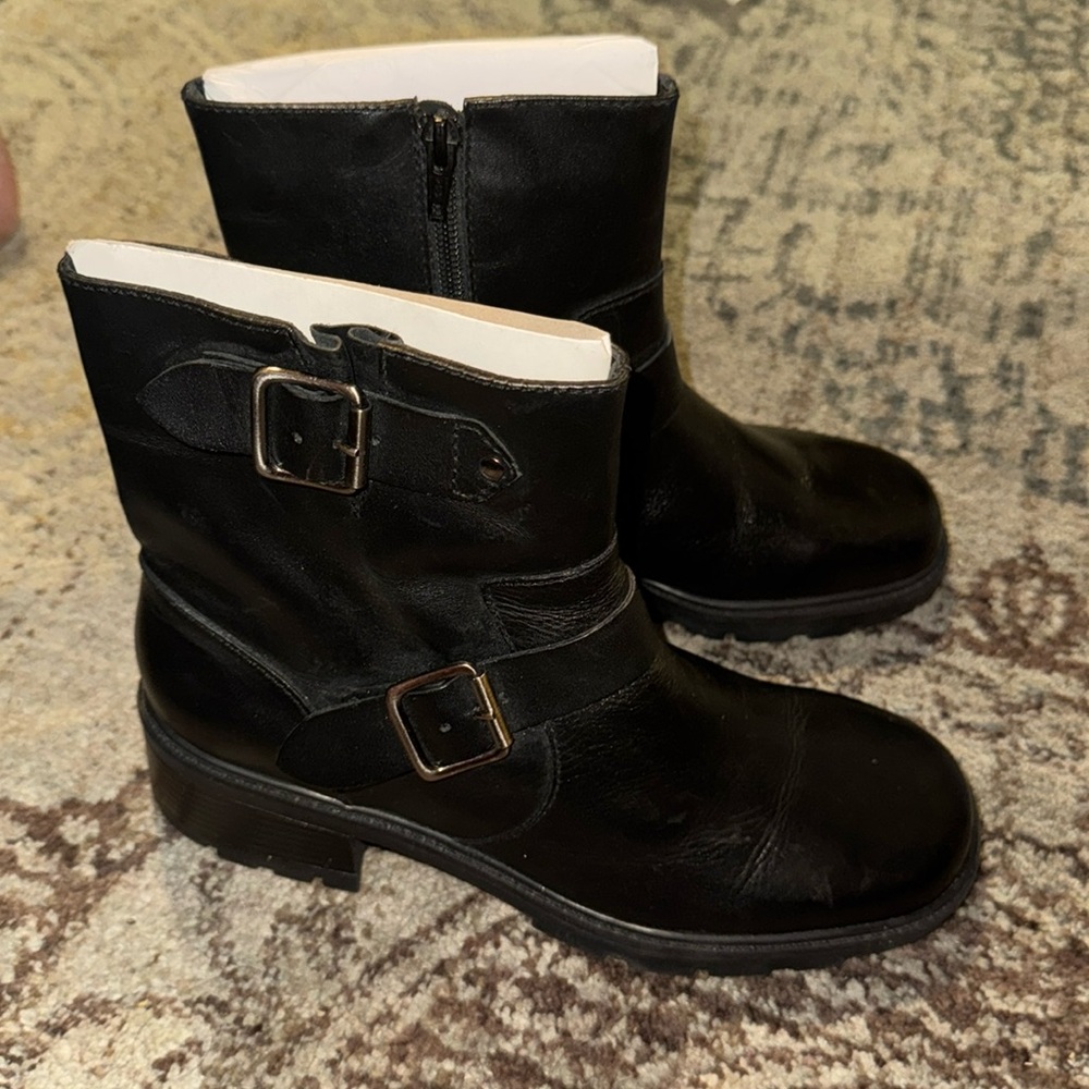 bass moto buckle black boots new